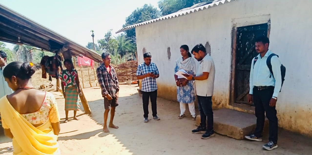 मुख्यमंत्री विष्णुदेव साय के सुशासन विजन पर अमल: सुकमा में ‘मिशन कनेक्ट’, गाँव-गाँव पहुँचे अधिकारी, चौपाल पर सीधे जनता से संवाद 1 IMG 20260120 WA0001