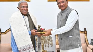 मुख्यमंत्री विष्णुदेव साय से राज्यसभा के उप सभापति हरिवंश ने की सौजन्य मुलाकात 3 IMG 20260123 WA0012