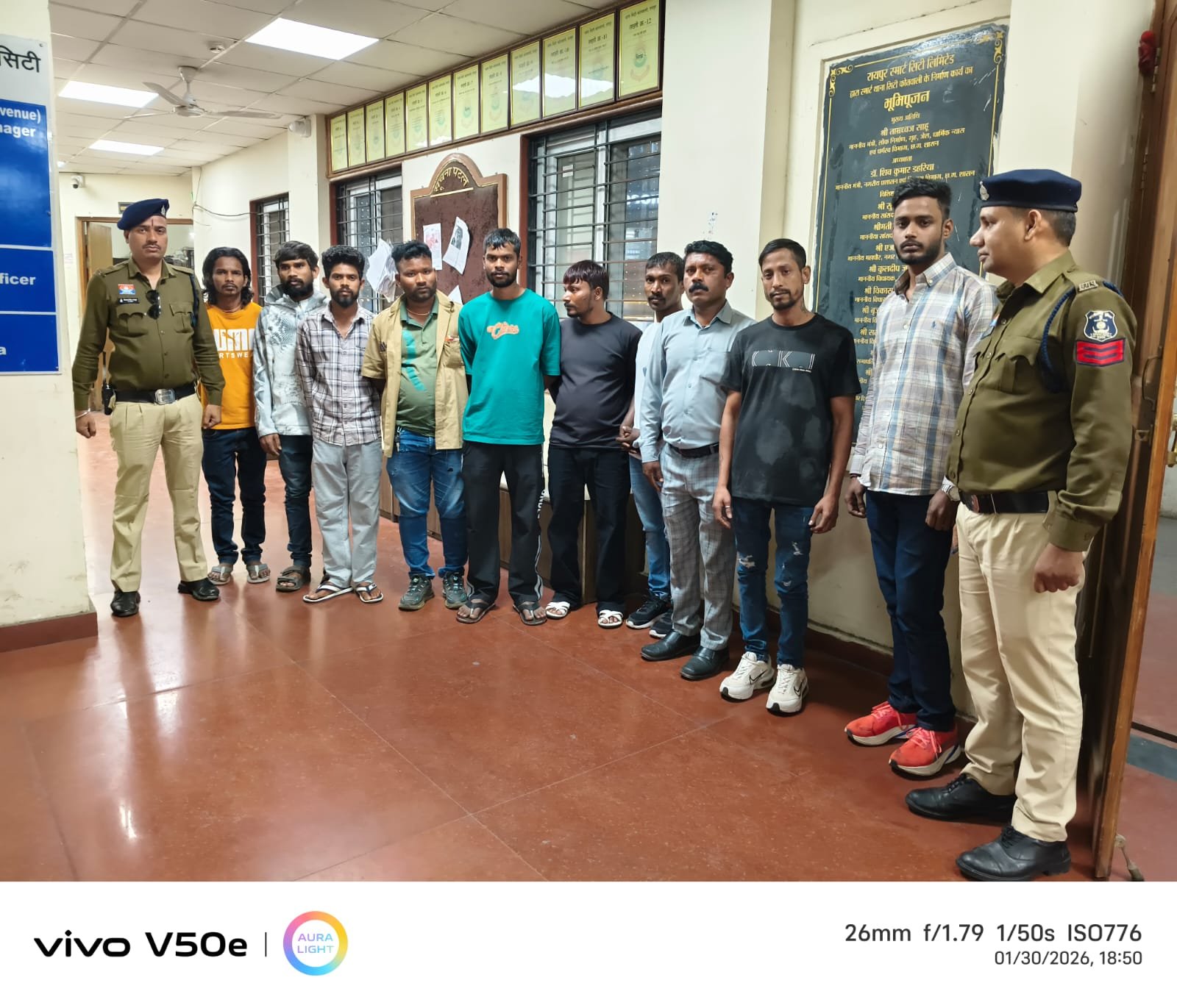 कमिश्नरेट लागू, पुलिस का नया अंदाज़: खेल मैदान और सुनसान इलाके बने सुरक्षा के सख्त किले, 7 गिरफ्तार, 3 वारंटियों पर कार्रवाई 1 IMG 20260131 WA0044 1