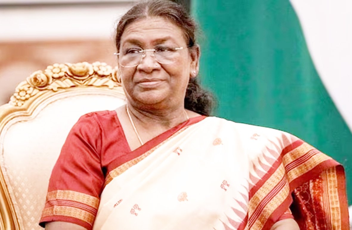 राष्ट्रपति द्रौपदी मुर्मु 7 फरवरी को ‘बस्तर पंडुम-2026’ का करेंगी शुभारंभ, जगदलपुर में जुटेगा मंत्रिमंडल और सांसद 1 3ad90547e3f3b4d0