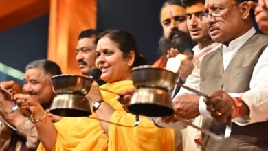 राजिम कुंभ 2026: मुख्यमंत्री विष्णुदेव साय ने की पूजा, महानदी महाआरती में मांगी प्रदेश की समृद्धि 4 IMG 20260216 WA0006