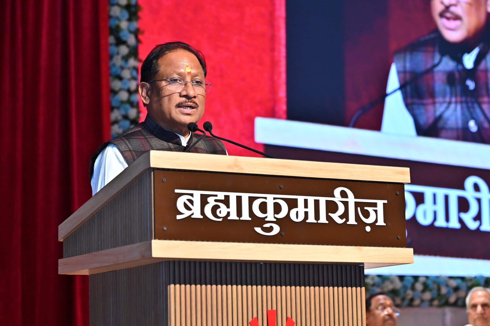 शांति सरोवर में विधानसभा सदस्यों के लिए ब्रह्मा भोजन, साय बोले—यह सुंदर और प्रेरणादायी परंपरा 1 IMG 20260223 WA0028 scaled