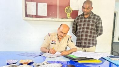 सरकारी नौकरी का झांसा देकर 25 लाख की ठगी: दबाव बनाने आरोपी ने खुद को ‘गुम’ करवाया, कोर्ट के आदेश पर गिरफ्तारी 3 defrauded by promising government job