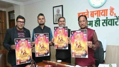 रायपुर में ‘भजन क्लबिंग’ का अनूठा आयोजन: 28 फरवरी को इंडोर स्टेडियम में गूंजेगी भक्ति-रॉक, CM विष्णु देव साय ने जारी किया पोस्टर 5 image 106