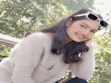 मामी-भांजा लव मैरिज का खौफनाक अंत: बर्थडे के दिन दुपट्टे से गला घोंटा, फिर चाकू से काटकर हत्या 1 whatsapp image 2026 02 01 at 195908 2 1769957353