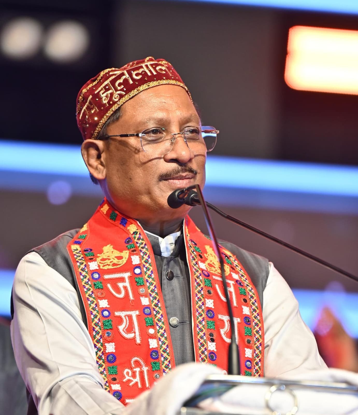 मुख्यमंत्री विष्णु देव साय छत्तीसगढ़ सिंधी सेवा महापंचायत द्वारा आयोजित ‘चन्ड्र जी रात, सिंधिन जो मेलो – आनंद मेलो’ में हुए शामिल 1 IMG 20260316 WA0024