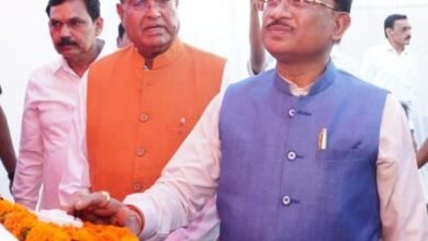 बड़ादेव पूजा में शामिल हुए CM विष्णुदेव साय : वीर नारायण सिंह और रानी दुर्गावती की प्रतिमाओं का अनावरण 4 IMG 20260323 WA0007