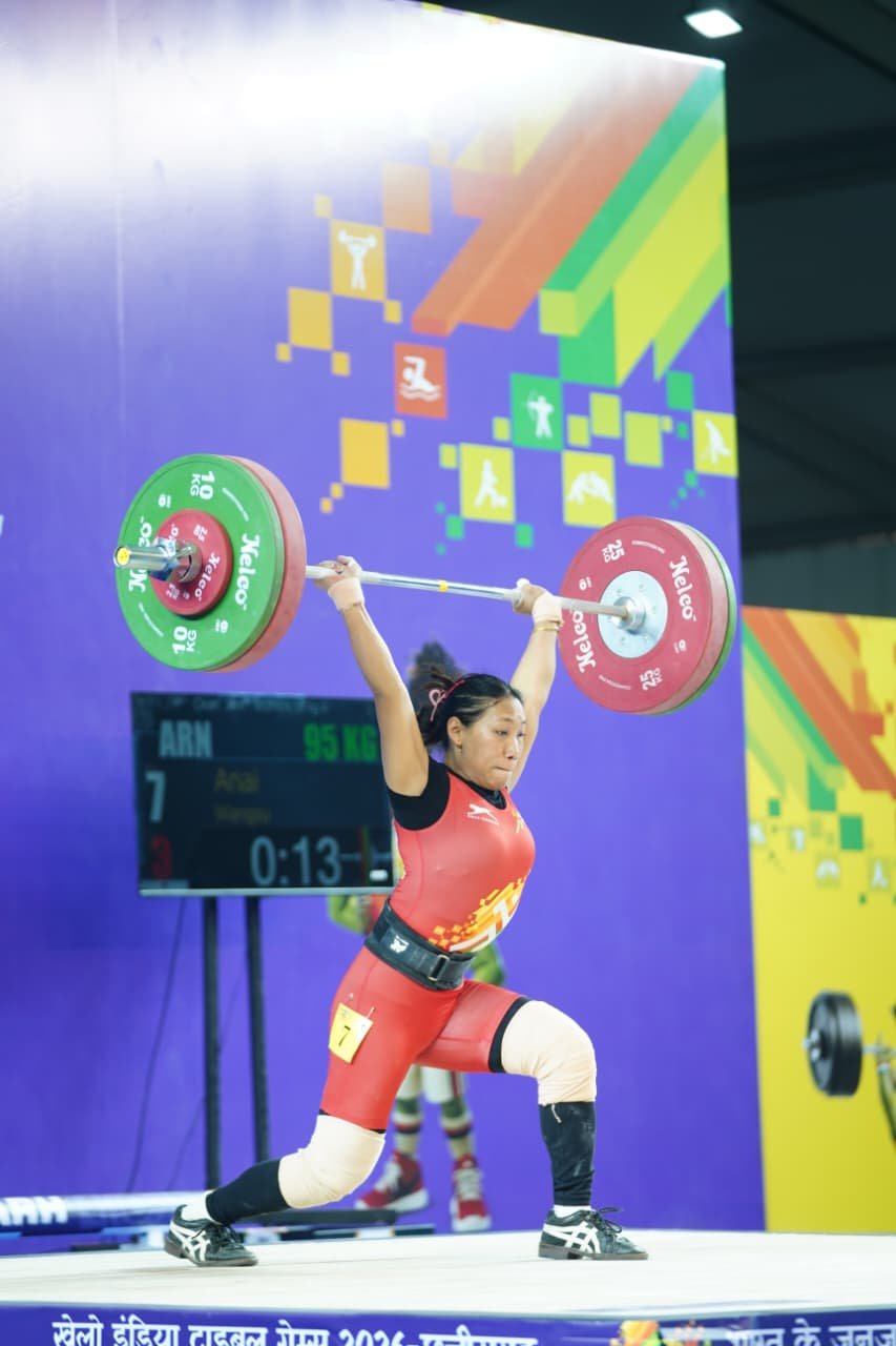 169 किलो वजन उठाकर अनाई वांग्सू बनीं चैंपियन: खेलो इंडिया ट्राइबल गेम्स में 58 किग्रा वेटलिफ्टिंग का गोल्ड जीता 1 IMG 20260327 WA0029