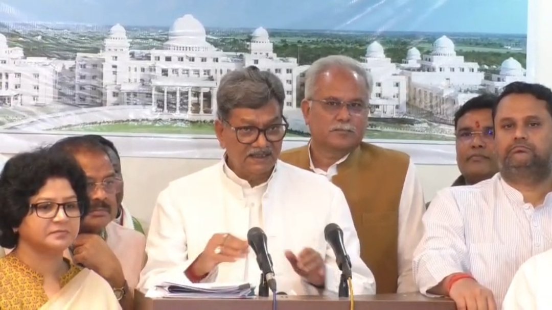 Opposition raises opium cultivation in Durg, Assembly adjourned amid ruckus 1 image editor output image 411638552 1773047580576