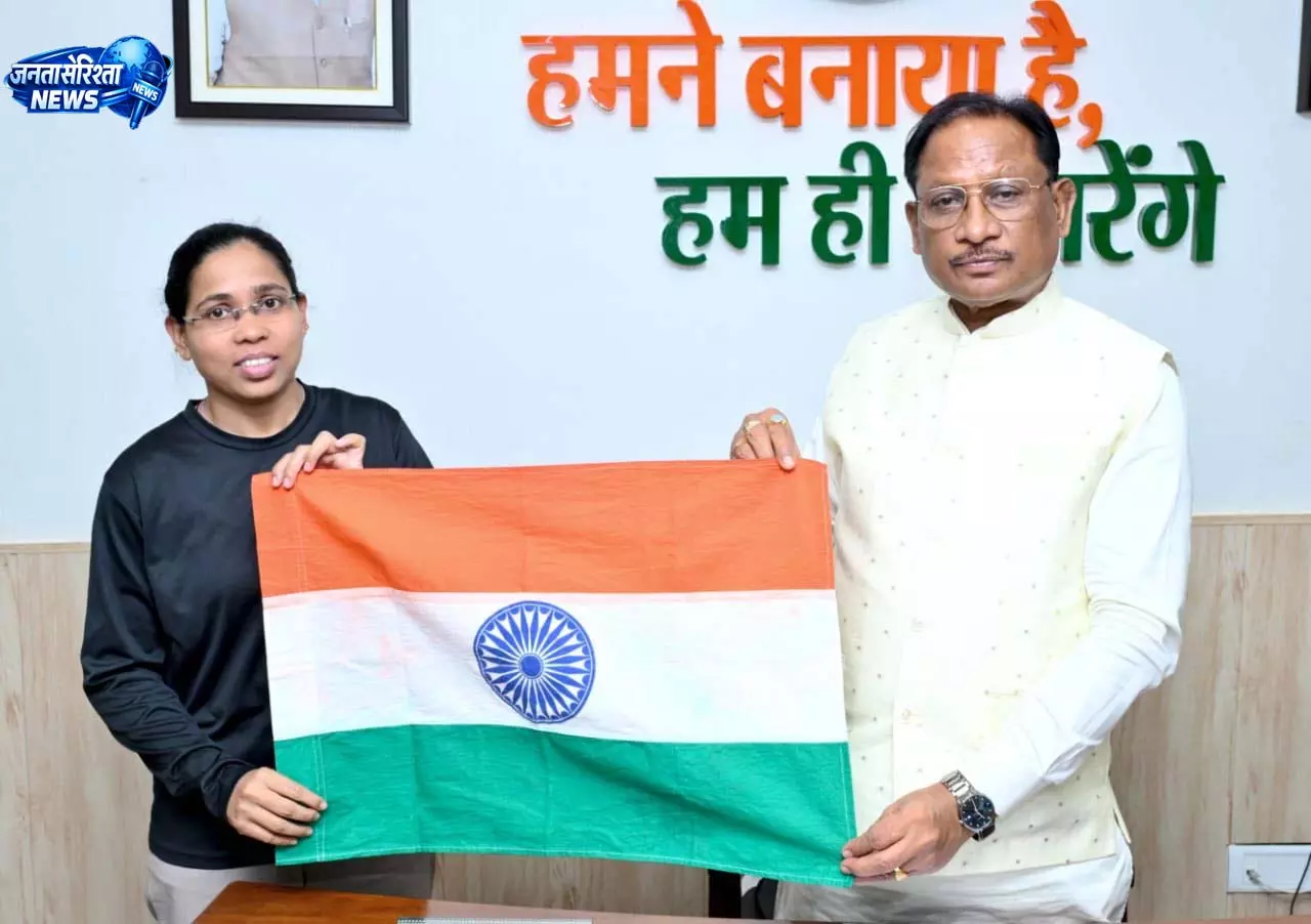 एवरेस्ट फतह के मिशन पर छत्तीसगढ़ की बेटी: अमिता श्रीवास ने CM साय से मुलाकात, 9 अप्रैल को करेंगी ऐतिहासिक चढ़ाई 1 5336039 untitled 24 copy