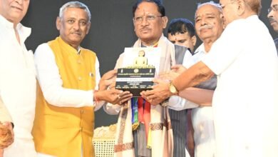 दादाबाड़ी में महावीर जन्मकल्याणक महोत्सव: CM साय ने कहा—शांति, करुणा और संयम से बनेगा विकसित छत्तीसगढ़ 6 IMG 20260331 WA0072