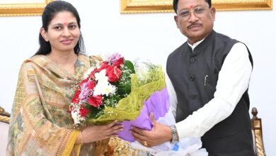 CM साय से केंद्रीय राज्य मंत्री रक्षा खडसे की मुलाकात: ट्राइबल गेम्स की मेजबानी पर बोले- प्रतिभाओं को मिलेगा बड़ा मंच 3 IMG 20260401 WA0024