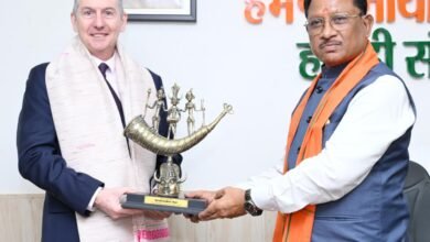 मुख्यमंत्री विष्णु देव साय से आस्ट्रेलिया के महावाणिज्य दूत बर्नार्ड लिंच ने की सौजन्य मुलाकात 3 IMG 20260407 WA0001