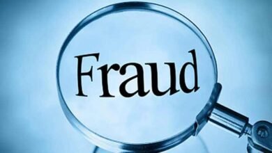 भटगांव में बैंक घोटाला: फर्जी दस्तावेजों से 31 लाख रुपये गायब, तीन आरोपित गिरफ्तार 3 IMG 20260407 WA0028