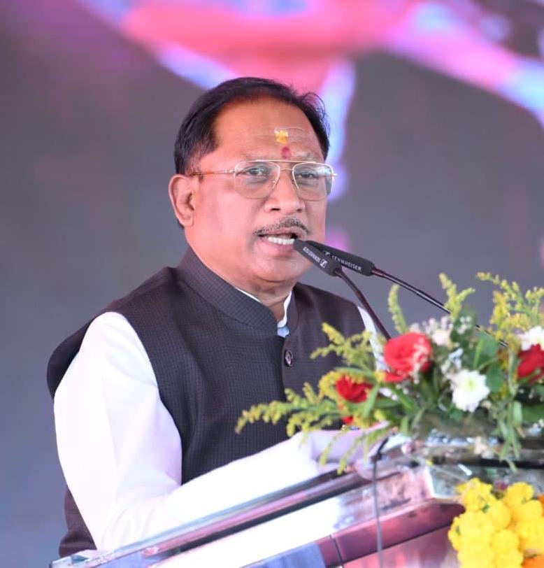 CM विष्णु देव साय ने लुंड्रा में 280 करोड़ से अधिक के विकास कार्यों का किया लोकार्पण और शिलान्यास, किसानों और ग्रामीणों के लिए नई उम्मीद और समृद्धि की दिशा 1 IMG 20260409 WA0063