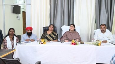 पंडरिया में विकास कार्यों की समीक्षा: विधायक भावना बोहरा ने अधिकारियों को दी सख्त हिदायत, कहा—समय पर और गुणवत्तापूर्ण काम हो सुनिश्चित 5 IMG 20260411 WA0027