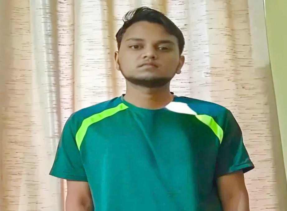 चप्पल में मोबाइल छिपाकर JEE Mains देने पहुंचा ‘मुन्नाभाई’: गार्ड की सूझबूझ से खुला राज, आरोपी छात्र गिरफ्तार 1 image 6