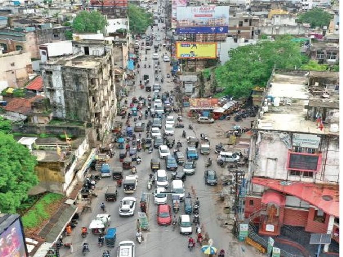 100 करोड़ मंजूर, पर एजेंसी गायब: शारदा चौक-तात्यापारा प्रोजेक्ट 20 साल बाद भी अधूरा 1 orig 5 1 1724453100