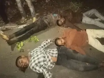 ट्रैक्टर ने बाइक सवार 4 मजदूरों को रौंदा: 100 मीटर तक घसीटा, सड़क पर तड़पते छोड़ भागा ड्राइवर 1 whatsapp image 2026 05 25 at 080126 1779676415 1
