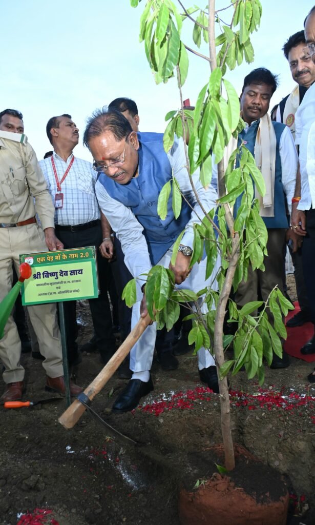 2036 ओलंपिक की दावेदारी को हरित समर्थन: नवा रायपुर में 2036 पौधे लगे, CM साय बोले—युवाओं को मिलेगा बेहतर मंच 2 1004232134