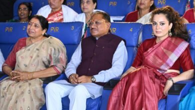 26/11 हमले के दौरान जान बचाने वाले स्वास्थ्यकर्मियों पर बनी फिल्म: ‘भारत भाग्य विधाता’ की स्क्रीनिंग में शामिल हुए CM साय, Kangana Ranaut भी रहीं मौजूद 3 IMG 20260609 WA0007
