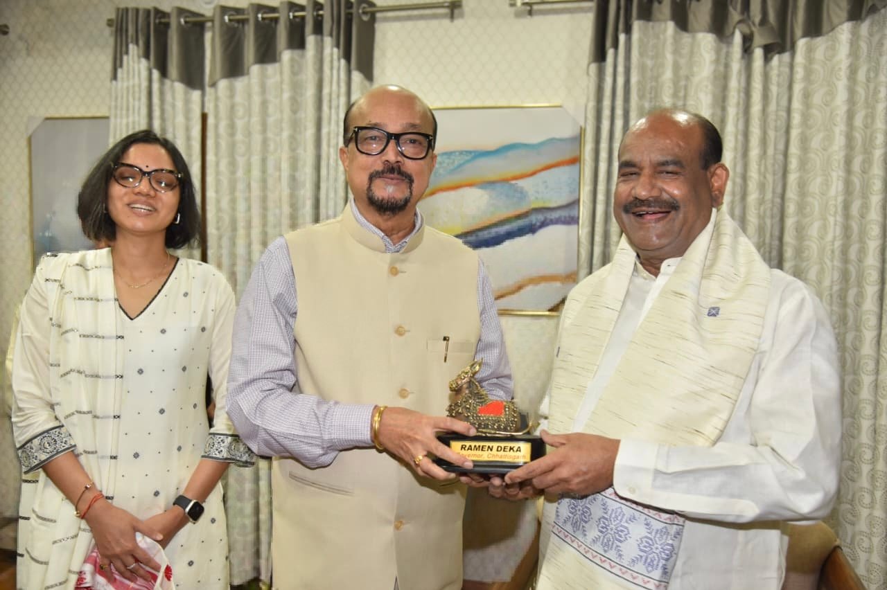 राज्यपाल रमेन डेका ने किया लोकसभा अध्यक्ष ओम बिड़ला का आत्मीय स्वागत 1 IMG 20260618 WA0036
