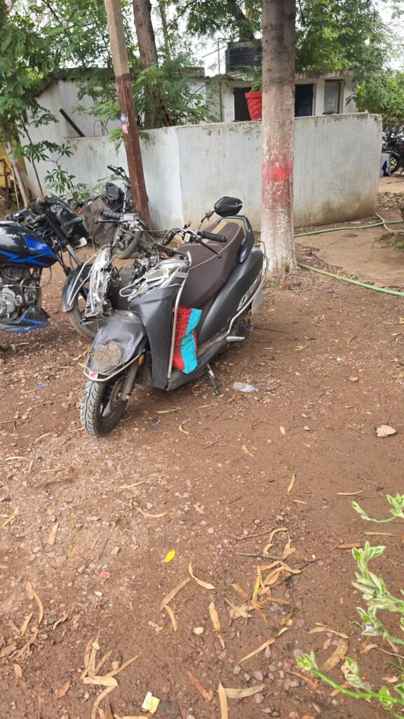 Four killed, minor injured in road accident in Kumhari 2 1004395202