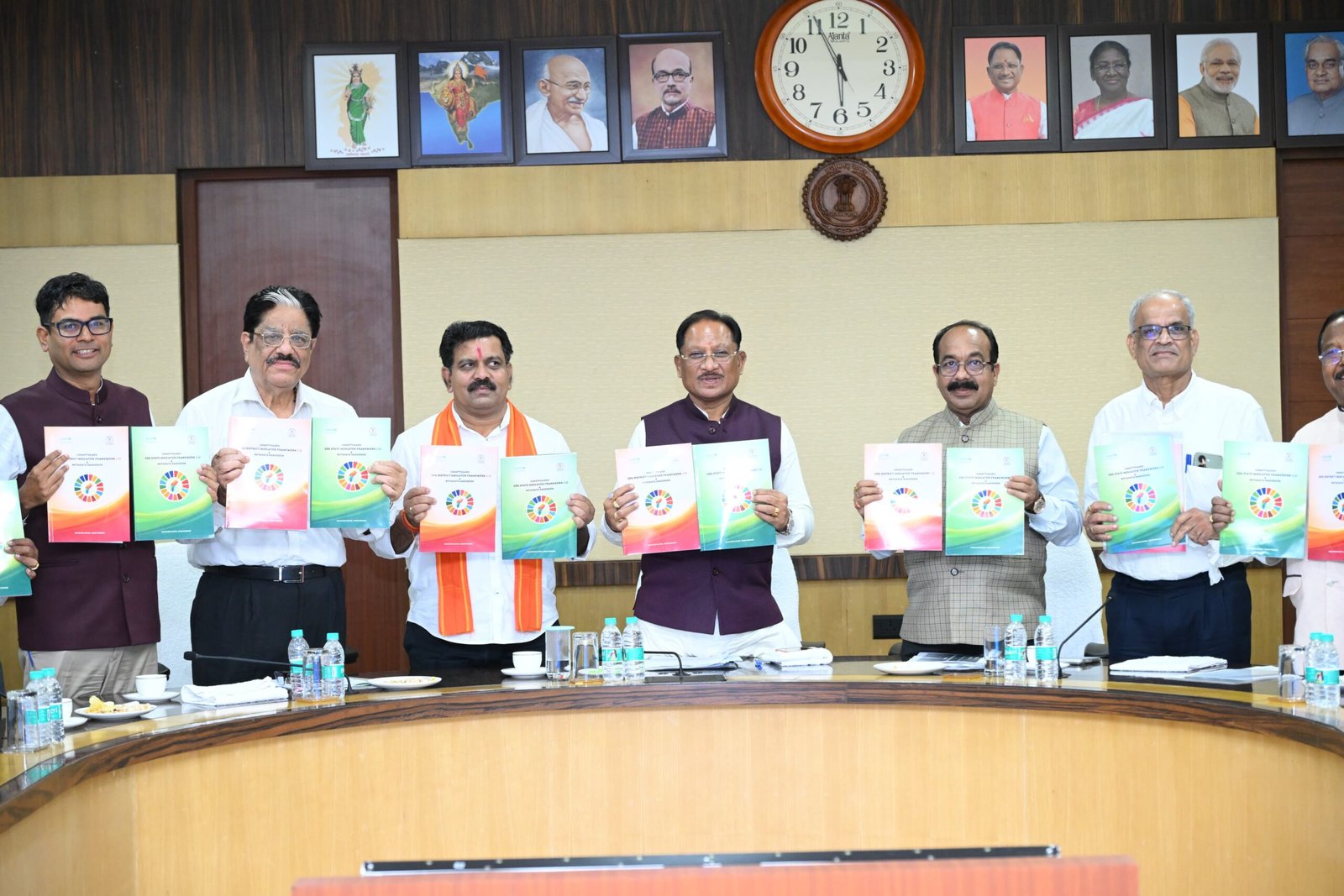 SDG 2.0 और 'बस्तर अंजोर' की शुरुआत: विकसित छत्तीसगढ़@2047 के विजन को मिलेगी नई रफ्तार, 343 राज्य और 99 जिला संकेतकों से होगी मॉनिटरिंग 1 IMG 20260708 WA0031 scaled