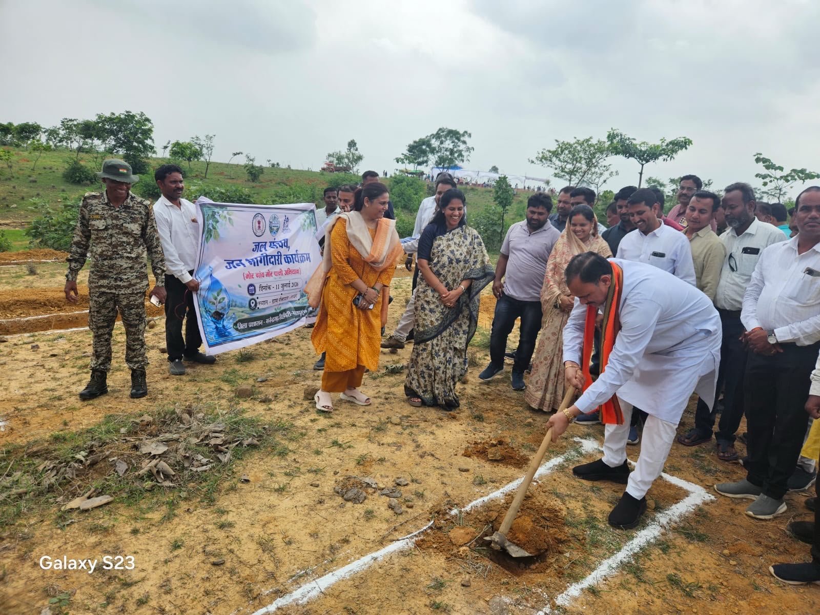 CM विष्णु देव साय के ‘मोर गांव-मोर पानी’ अभियान को मिली रफ्तार: 52 एकड़ में बना जल संरक्षण मॉडल, 200 लाख लीटर भू-जल रिचार्ज क्षमता 1 IMG 20260712 WA0010