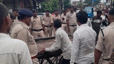 Raipur traffic police, civic body remove encroachments in major market corridors 3 IMG 20260725 WA0015