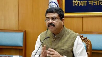 BIG BREAKING : देशभर में NEET-UG गड़बड़ी पर बवाल, धर्मेंद्र प्रधान का इस्तीफा, बोले- "युवाओं की पढ़ाई और सपनों को विवादों में नहीं उलझने दूंगा" 3 add
