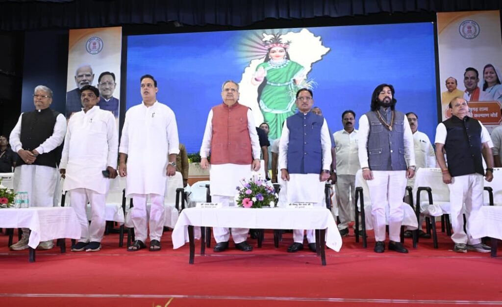 CM साय ने सेन समाज को दी बड़ी सौगात: 50 लाख का सामुदायिक भवन, संत सेन महाराज के नाम पर होगा नया रायपुर में चौक 3 1004571848
