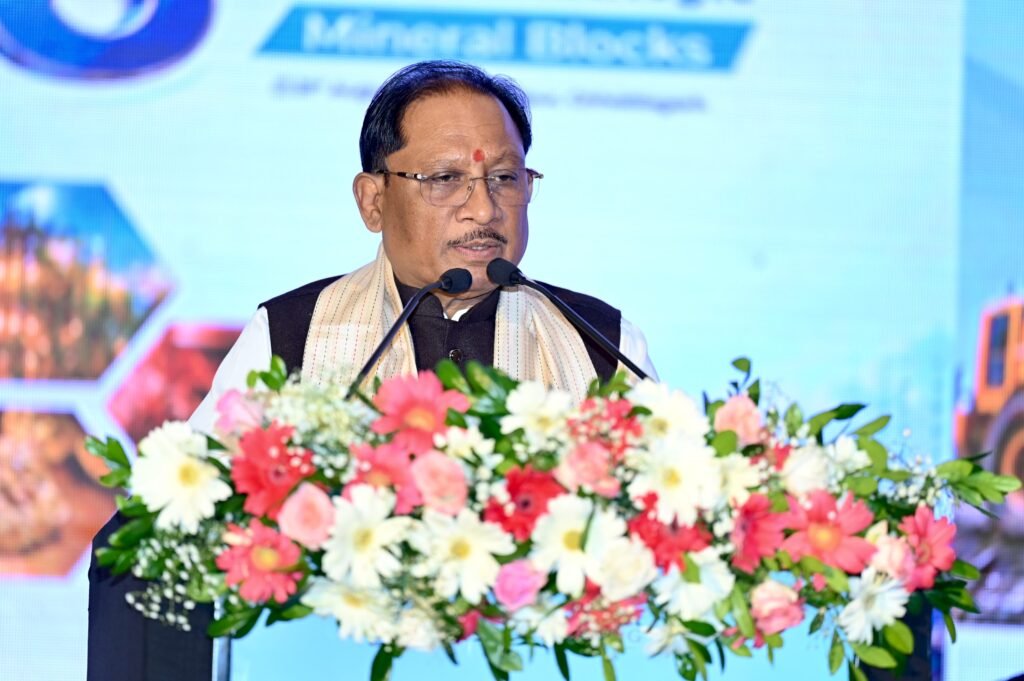ई-रेत संगवारी और टिन पोर्टल लॉन्च, सीएमडीसी के दो एमओयू; साय बोले- खनिजों के मूल्य संवर्धन से बढ़ेंगे निवेश और रोजगार 3 1004742173