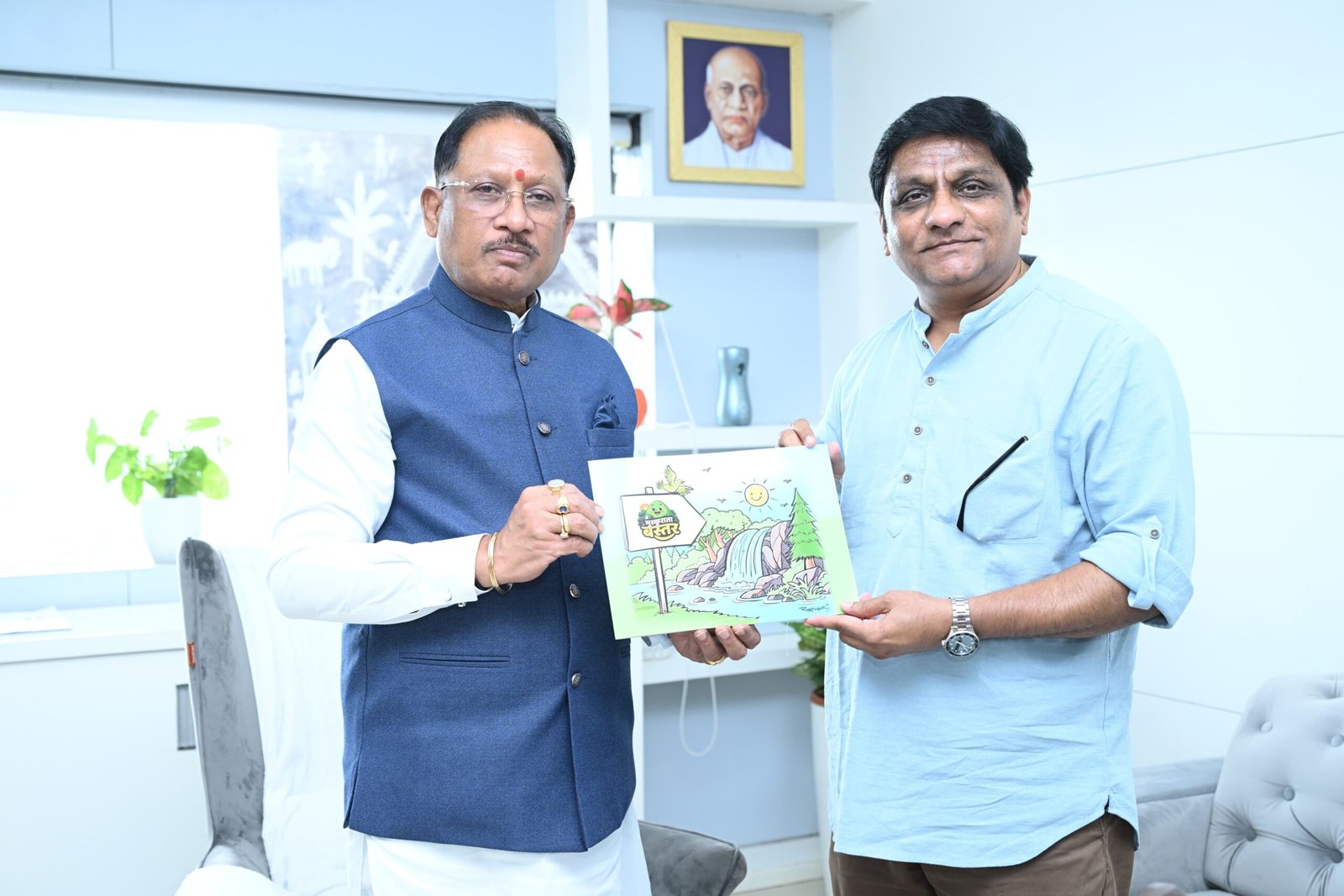 'मुस्कुराता बस्तर' की गूंज मंत्रालय तक: CM साय ने की पहल की तारीफ, कहा—कला से निखरता है बच्चों का व्यक्तित्व 1 IMG 20260807 WA0016 scaled
