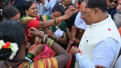 बालोद में CM विष्णुदेव साय ने बहनों को दिया रक्षाबंधन का तोहफा: महतारी वंदन की 31वीं किस्त से 67 लाख महिलाओं के चेहरे पर मुस्कान 5 IMG 20260825 WA0039