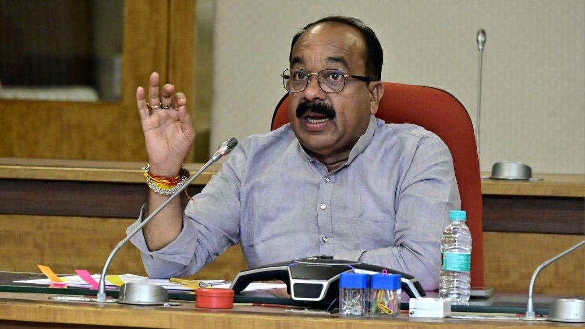 ‘बाल नरेंद्र’ टिप्पणी पर भूपेश बघेल घिरे: डिप्टी CM अरुण साव बोले- ऐसी भाषा बेहद दुर्भाग्यपूर्ण, कांग्रेस का दोहरा चरित्र उजागर 1 arun sao 1