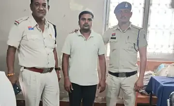 ‘Govt job’ promise leaves woman ₹14 lakh poorer; absconding accused held in Raipur 3 whatsapp image 2026 08 27 at 44021 pm 1 1787890088