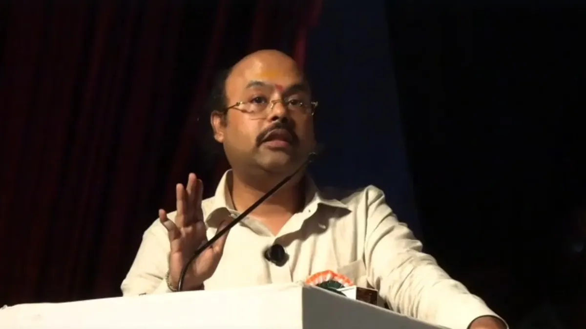 सिद्धारमैया के बेटे का विवादित बयान: बोले- हिंदू राष्ट्र बनने पर दमनकारी व्यवस्था लौटेगी, सांप्रदायिक ताकतों से लड़ने की अपील 1 yathindra siddharamaiya 1785997061 1