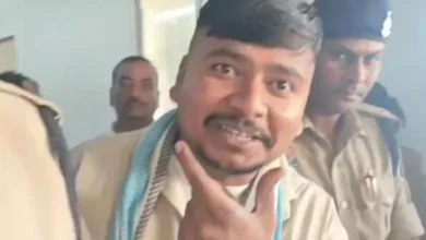 सूरजपुर कोर्ट से हंसते निकला कुलदीप साहू: पुलिसकर्मियों को कार से कुचलने के मामले में 10 साल की सजा, बोला- स्माइली वाला दिखाइए 4 29 09 2026 murder accused ambikapur m