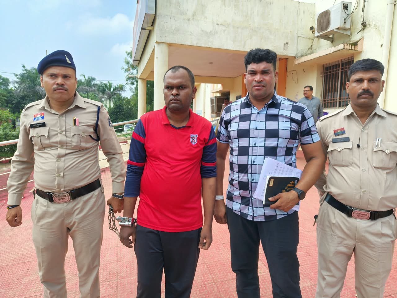 Raipur police arrest teacher for colleague's murder over ₹30-lakh debt 1 IMG 20260919 WA0028