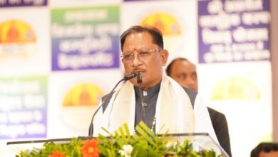अंबिकापुर में अग्र महाकुंभ-2026 शुरू: CM साय ने ट्रेड फेयर का किया शुभारंभ, ‘अग्रकुल दर्शन’ पत्रिका का विमोचन 3 IMG 20260919 WA0047