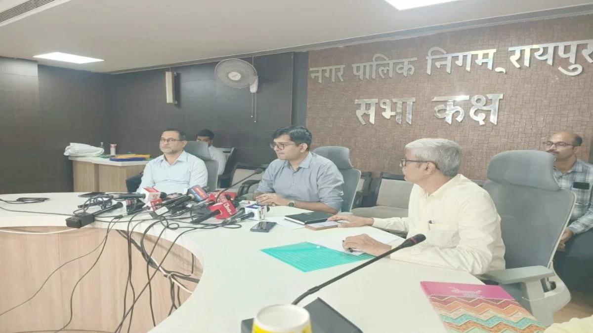 रायपुर में अब 2 नहीं 4 डस्टबिन होंगे: गीला-सूखा ही नहीं, स्वच्छता और भारी धातु कचरा भी अलग करना होगा 1 image 4 8 1