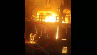 स्टील प्लांट में मौत का मंजर कैमरे में कैद: पिघला लोहा गिरते ही आग की लपटों में घिरा ठेकेदार, इलाज के दौरान मौत 5 5614787 untitled 62 copy