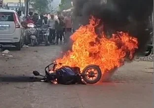 Electric scooter