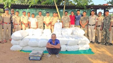 632 kg ganja worth Rs 3.16 crore seized from truck at Jashpur checking barrier 4 IMG 20261004 WA0017
