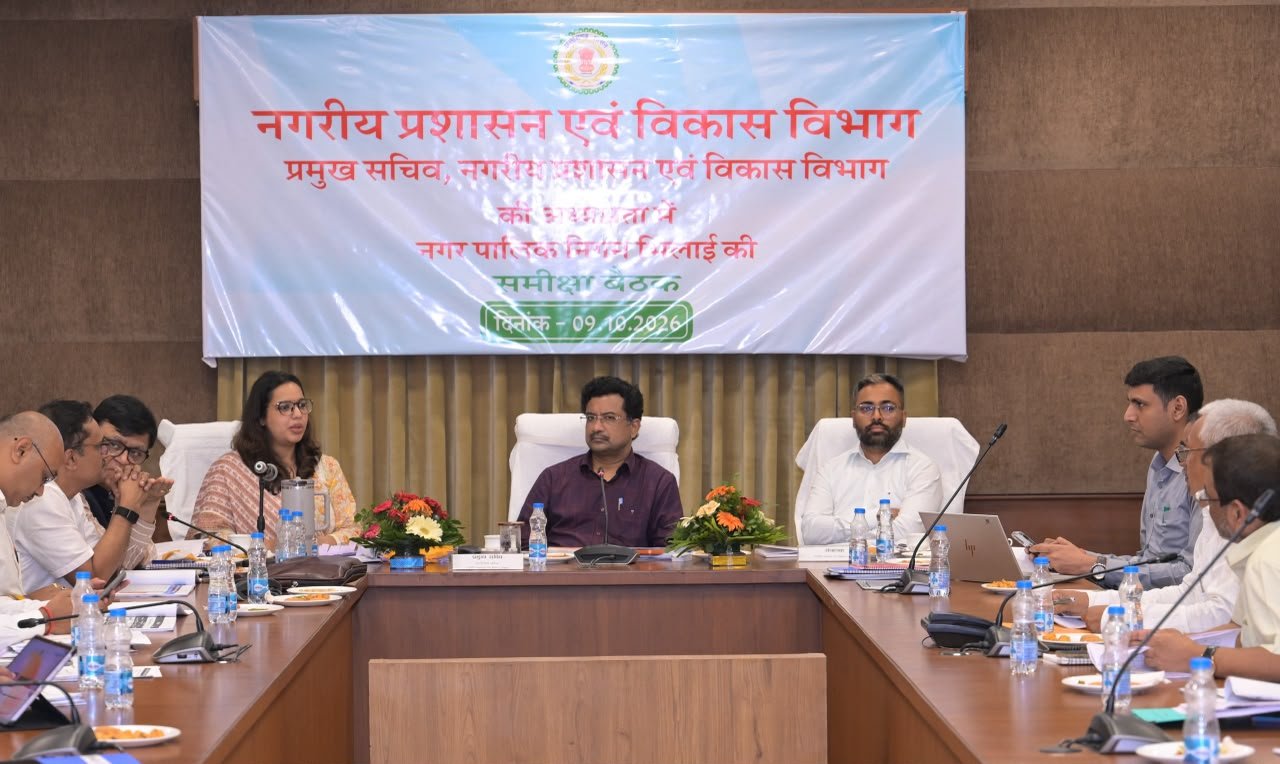 दीपावली से पहले भिलाई को कचरामुक्त करने का अल्टीमेटम : प्रमुख सचिव बोरा बोले- सेवाओं में देरी और लापरवाही बर्दाश्त नहीं होगी 1 IMG 20261011 WA0009