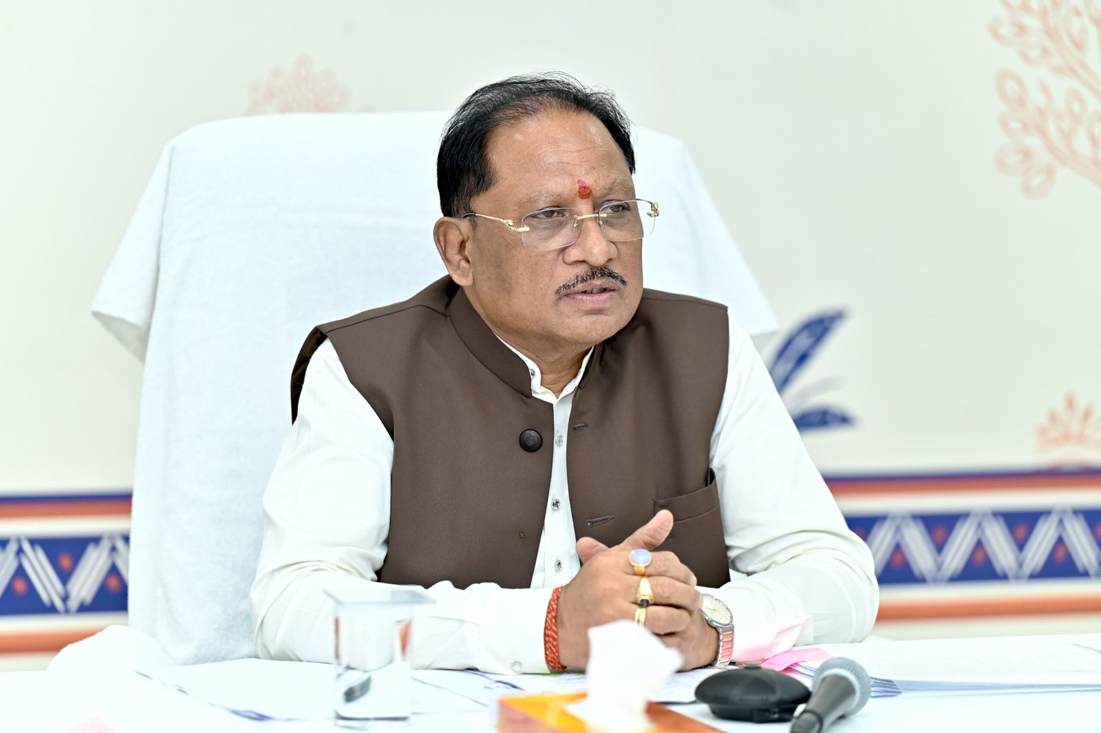 सीएम हेल्पलाइन 1076 की समीक्षा में साय का फोकस: शिकायतों का आंकड़ा नहीं, जनता की संतुष्टि जरूरी; लापरवाही पर तय होगी जवाबदेही 1 IMG 20261016 WA0079 scaled
