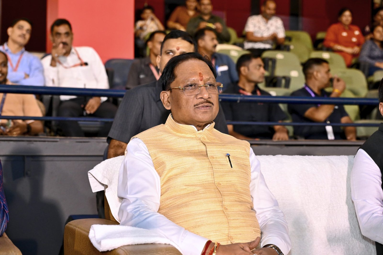 स्टेडियम में बेटियों की एंट्री फ्री, CM साय ने देखा मैच: बोले- महिला क्रिकेट की सीरीज छत्तीसगढ़ के खेल इतिहास में गौरवपूर्ण अध्याय 1 IMG 20261020 WA0081 scaled