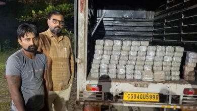 Police intercept pickup truck with hidden chamber, seize ₹4 crore in illegal cash in Durg 3 IMG 20261026 WA0023